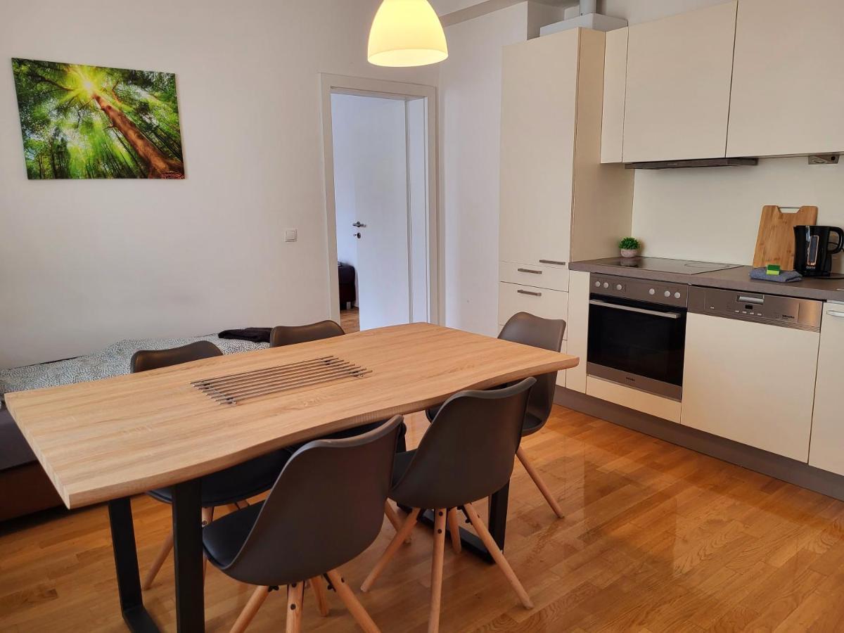 Floridsdorfer Apartment - Free Highspeed-Internet فيينا المظهر الخارجي الصورة